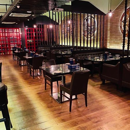 Saluja Residency Hotell Siliguri Eksteriør bilde