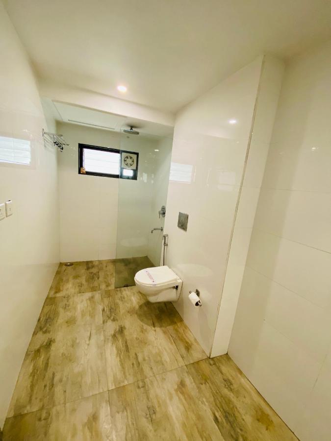Saluja Residency Hotell Siliguri Eksteriør bilde