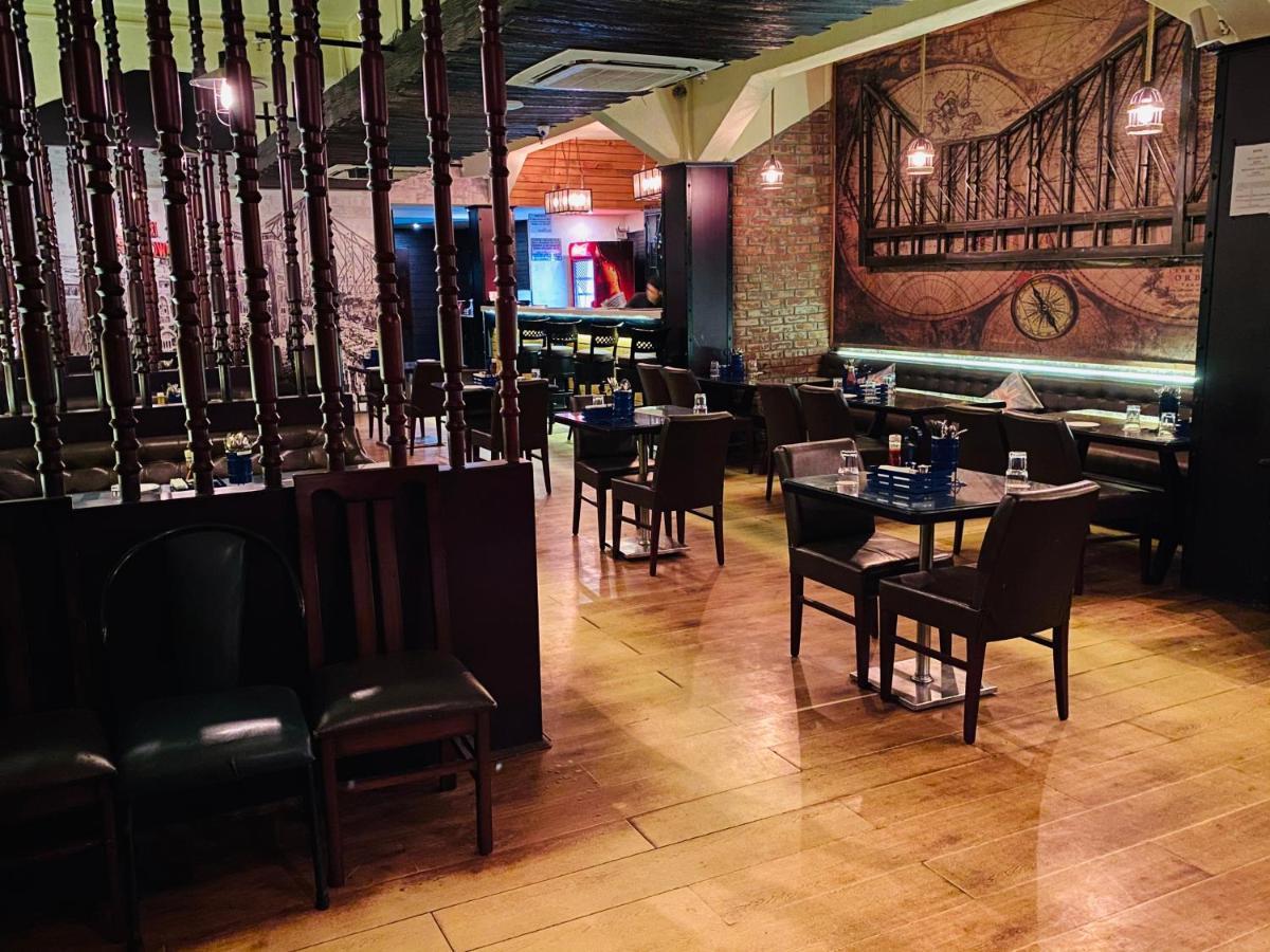 Saluja Residency Hotell Siliguri Eksteriør bilde